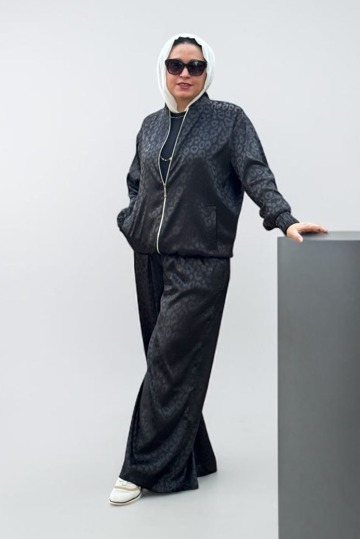 Leopard Satin Set – Bomber Jacket & Wide-Leg Trousers