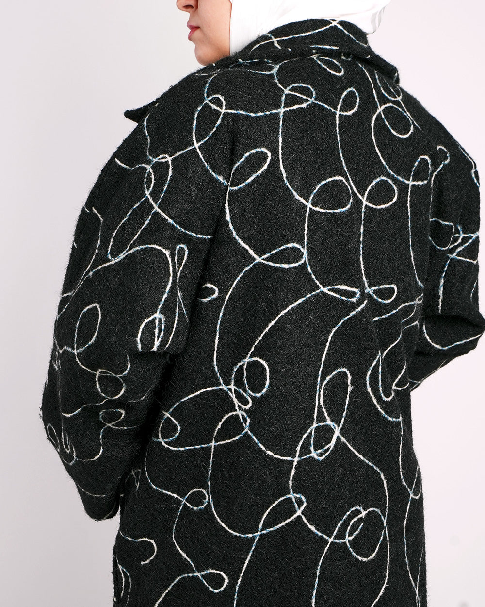 Luxe Wool Coat - Classic Tailored Design