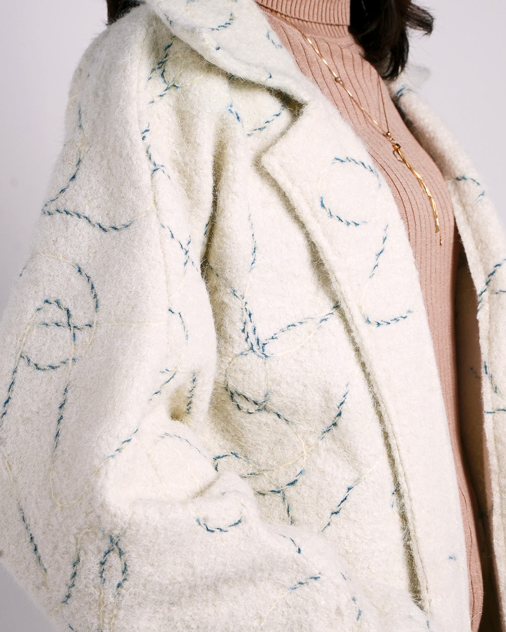 Premium Wool Coat - Timeless Elegance